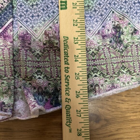 One World Live and Let Live Women Size Large Flutter Sleeve Blouse Stretch City - Picture 4 of 10